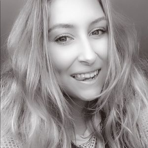 Meet your Posher, Deanna